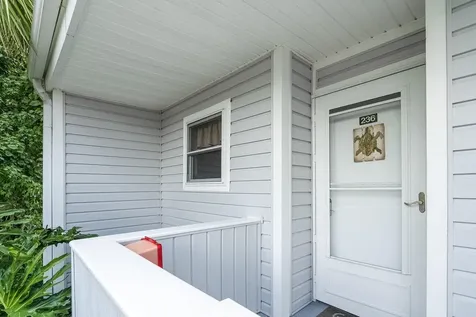236 River Bend Place Welaka FL 32193