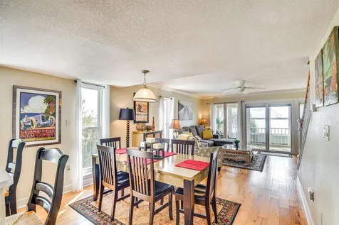 236 River Bend Place Welaka FL 32193