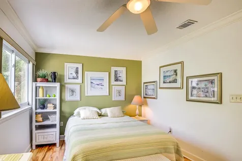 236 River Bend Place Welaka FL 32193
