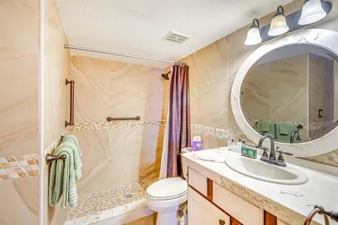 236 River Bend Place Welaka FL 32193
