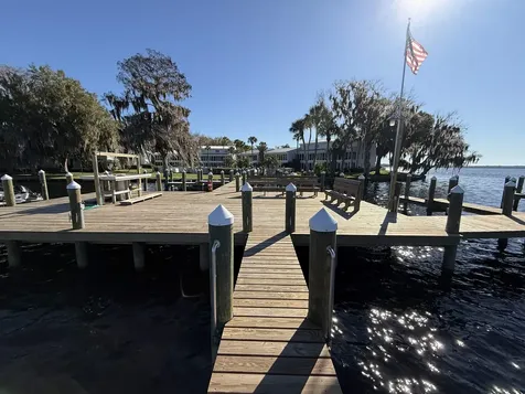 236 River Bend Place Welaka FL 32193