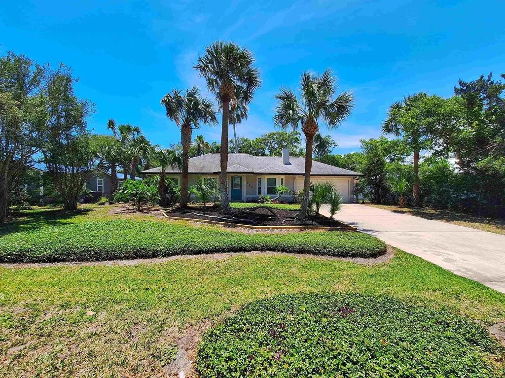 129 15th Street St Augustine FL 32080