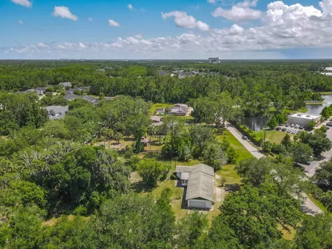 10 Mirror Lake Drive Ormond Beach FL 32174