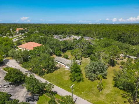 10 Mirror Lake Drive Ormond Beach FL 32174