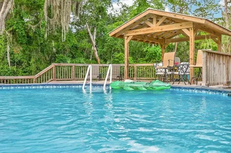 377 Crescent Blvd + Additional Lot St Augustine FL 32095