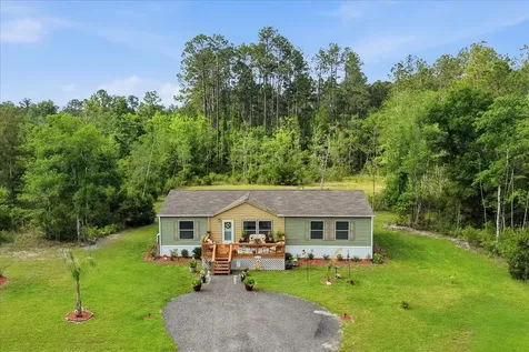 4365 Gladys Hastings FL 32145