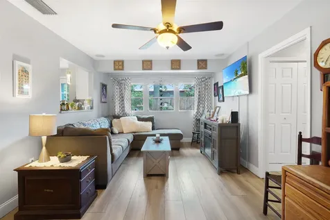 906 Santa Clara Avenue St Augustine FL 32086