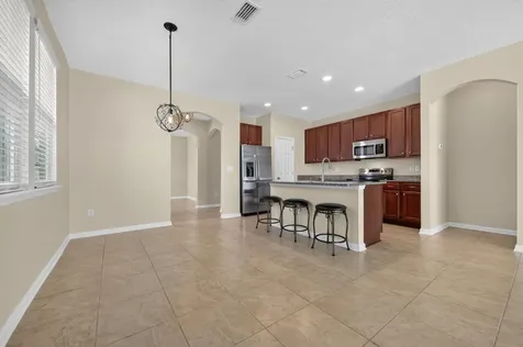 84 Monroe Avenue St Augustine FL 32086