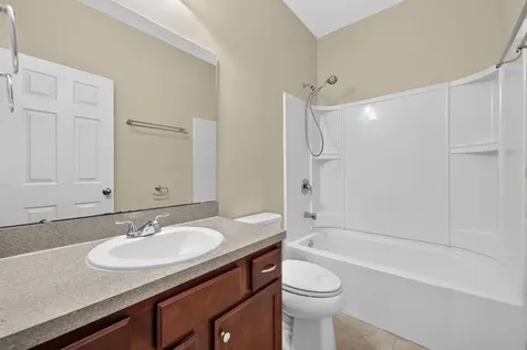 84 Monroe Avenue St Augustine FL 32086