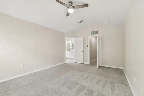 4249 Highwood Drive Jacksonville FL 32216