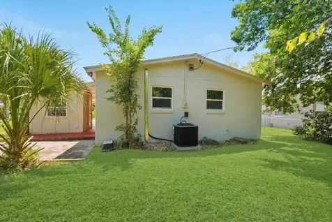 629 Cedar Park Drive Daytona Beach FL 32114