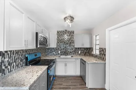 629 Cedar Park Drive Daytona Beach FL 32114