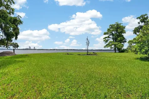 157 W Grandview Drive East Palatka FL 32131