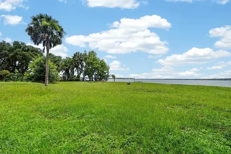 157 W Grandview Drive East Palatka FL 32131