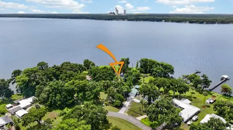 157 W Grandview Drive East Palatka FL 32131