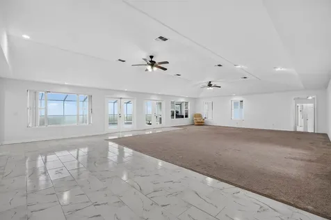 157 W Grandview Drive East Palatka FL 32131