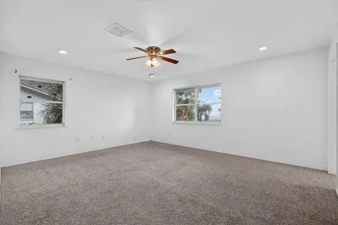 157 W Grandview Drive East Palatka FL 32131