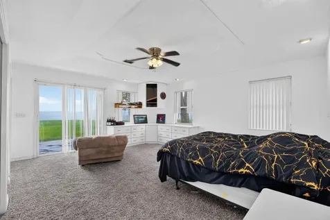 157 W Grandview Drive East Palatka FL 32131