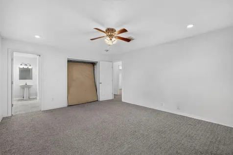 157 W Grandview Drive East Palatka FL 32131
