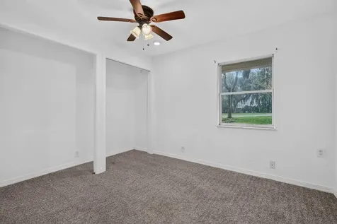 157 W Grandview Drive East Palatka FL 32131