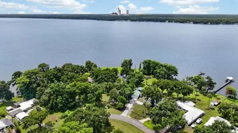 157 W Grandview Drive East Palatka FL 32131