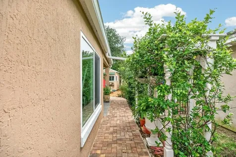 1017 Oak Arbor Circle St Augustine FL 32084