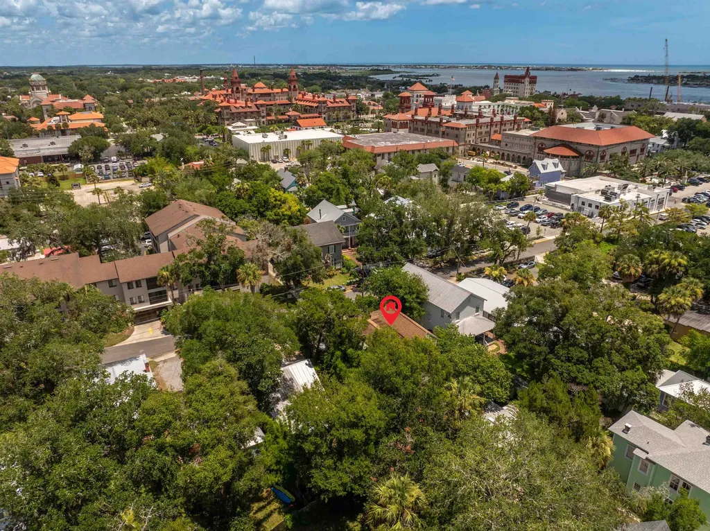25 Desoto Place St Augustine FL 32084