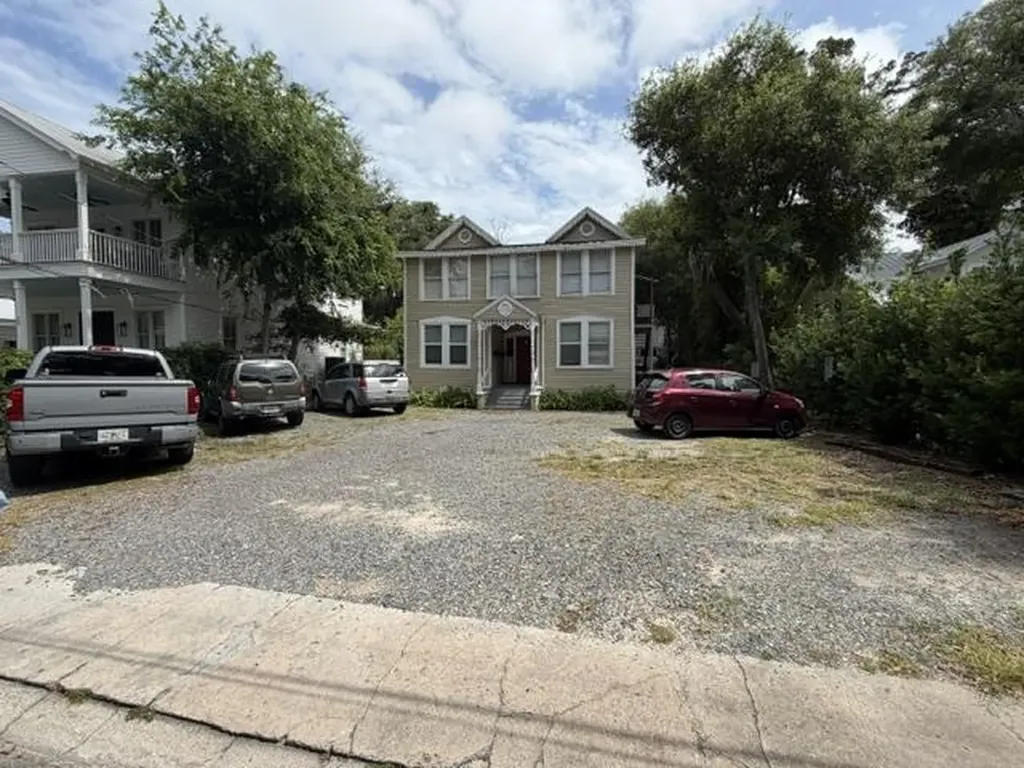 25 Desoto Place St Augustine FL 32084