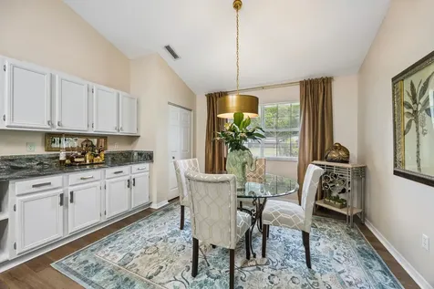 725 Andrew Avenue St Augustine FL 32086