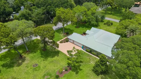 725 Andrew Avenue St Augustine FL 32086