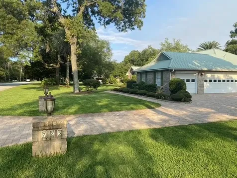 725 Andrew Avenue St Augustine FL 32086