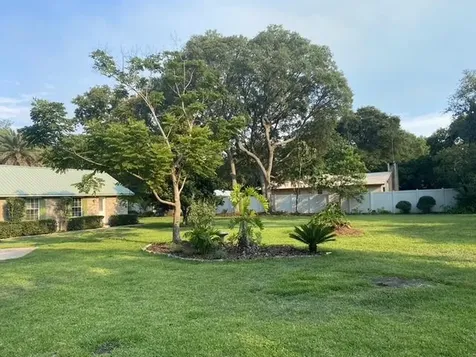 725 Andrew Avenue St Augustine FL 32086