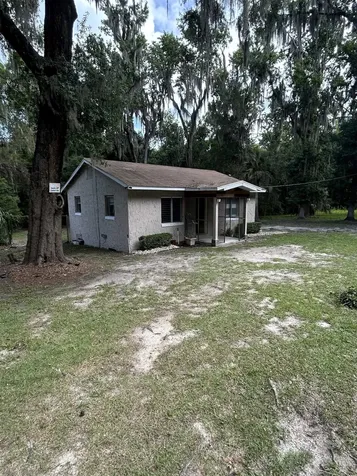 908 River Street Palatka FL 32177