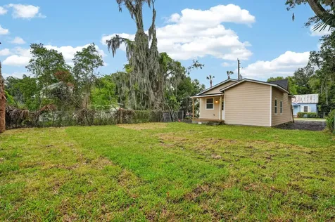 708 Madison Street Palatka FL 32177