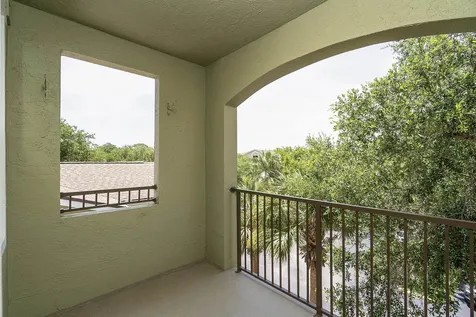 1005 Bella Vista Boulevard #305 St Augustine FL 32084