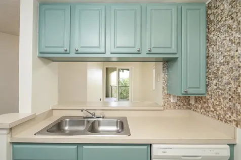 1005 Bella Vista Boulevard #305 St Augustine FL 32084