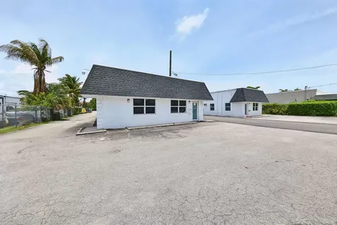2213-2215 W Mcnab Road Pompano Beach FL 32069