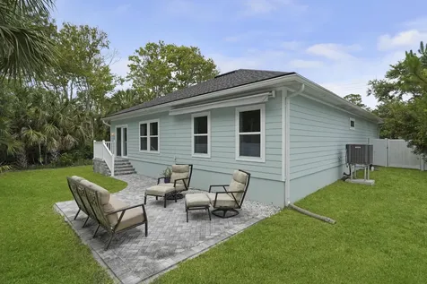 633 W Pope Road St Augustine FL 32080