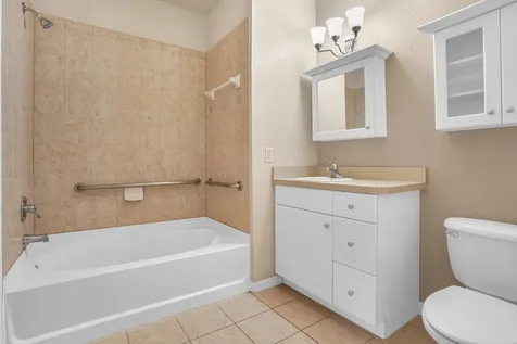 225 Old Village Center Circle St Augustine FL 32084