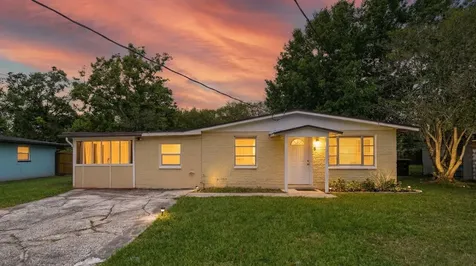 5822 Tampico Road Jacksonville FL 32244