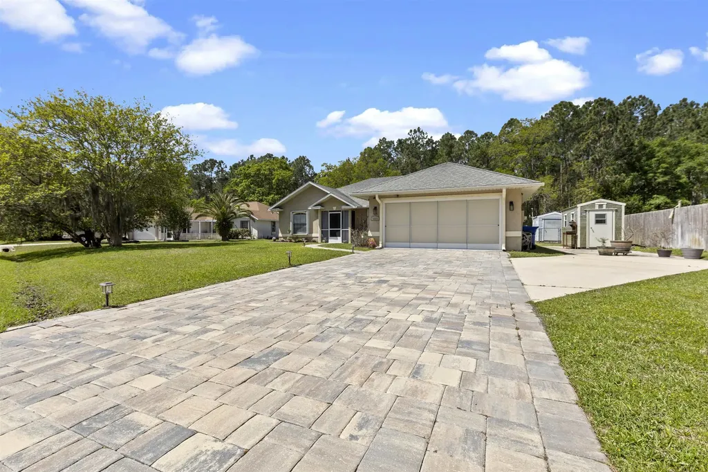 4025 Red Pine Lane St Augustine FL 32086