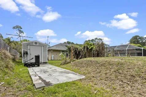 4025 Red Pine Lane St Augustine FL 32086