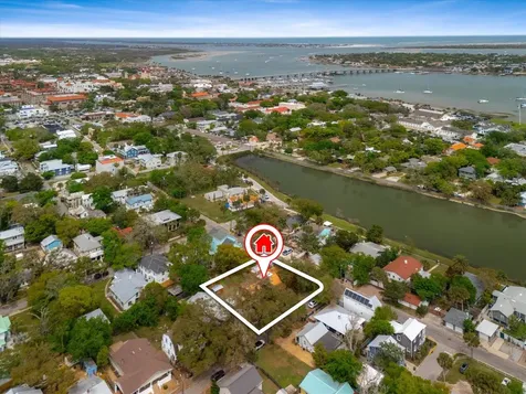 68 Kings Ferry Way St Augustine FL 32084