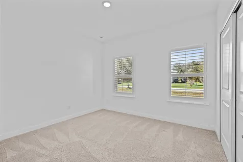221 Dartmouth Road St Augustine FL 32086