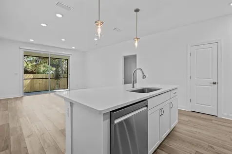 221 Dartmouth Road St Augustine FL 32086
