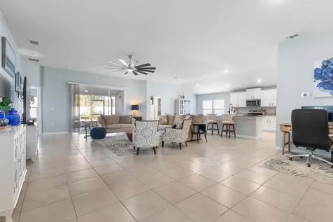 11 Pittson Lane Palm Coast FL 32164