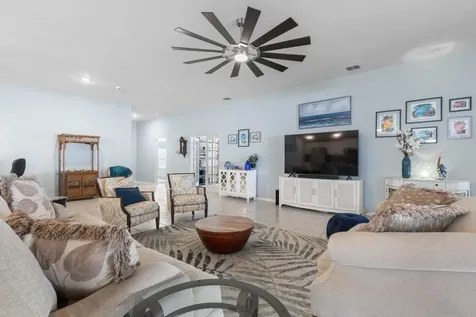 11 Pittson Lane Palm Coast FL 32164