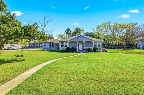 16 Menendez Road St Augustine FL 32080