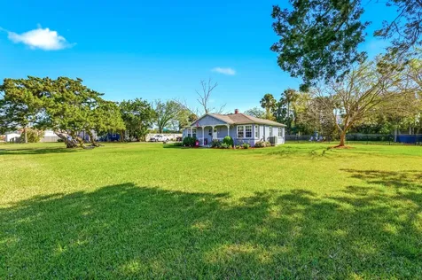 16 Menendez Road St Augustine FL 32080