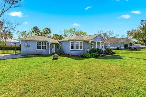 16 Menendez Road St Augustine FL 32080